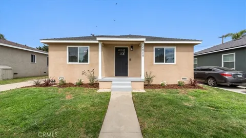 2409 Pepperwood Avenue