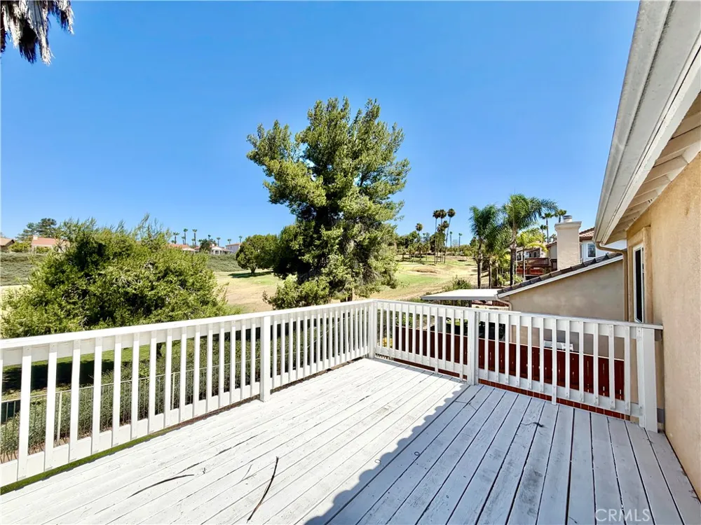 42041 Delmonte Street Temecula, CA 92591