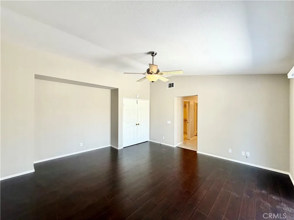 42041 Delmonte Street Temecula, CA 92591
