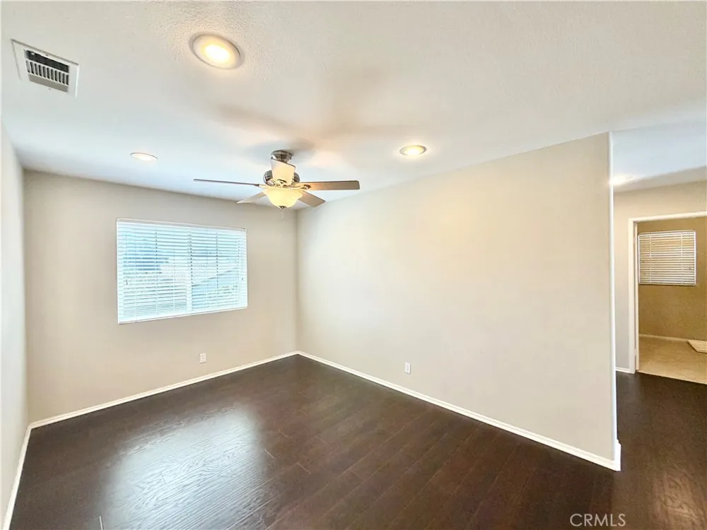 42041 Delmonte Street Temecula, CA 92591