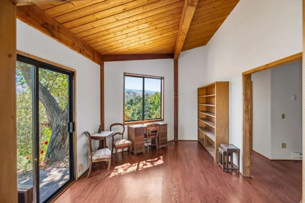 37840 Poppy Tree Lane Carmel Valley, CA 93924