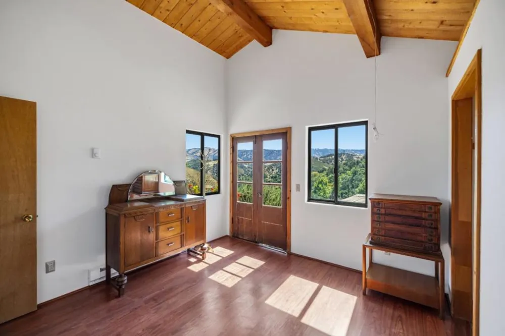 37840 Poppy Tree Lane Carmel Valley, CA 93924
