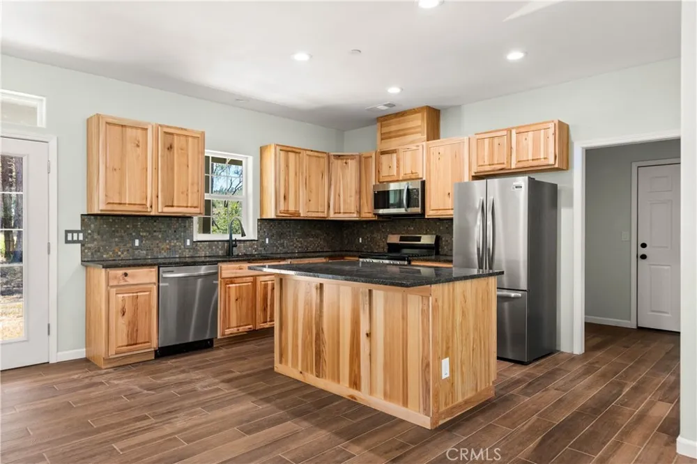 13159 Mullen Way Oroville, CA 95965