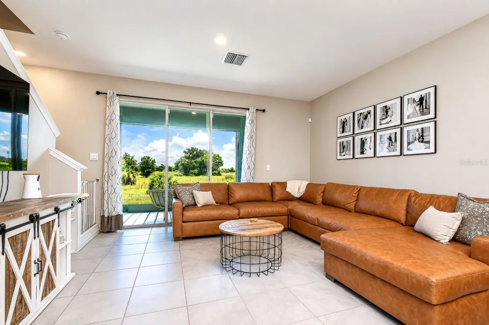 34240 REDWOOD DAWN LANE Wesley Chapel, FL 33543