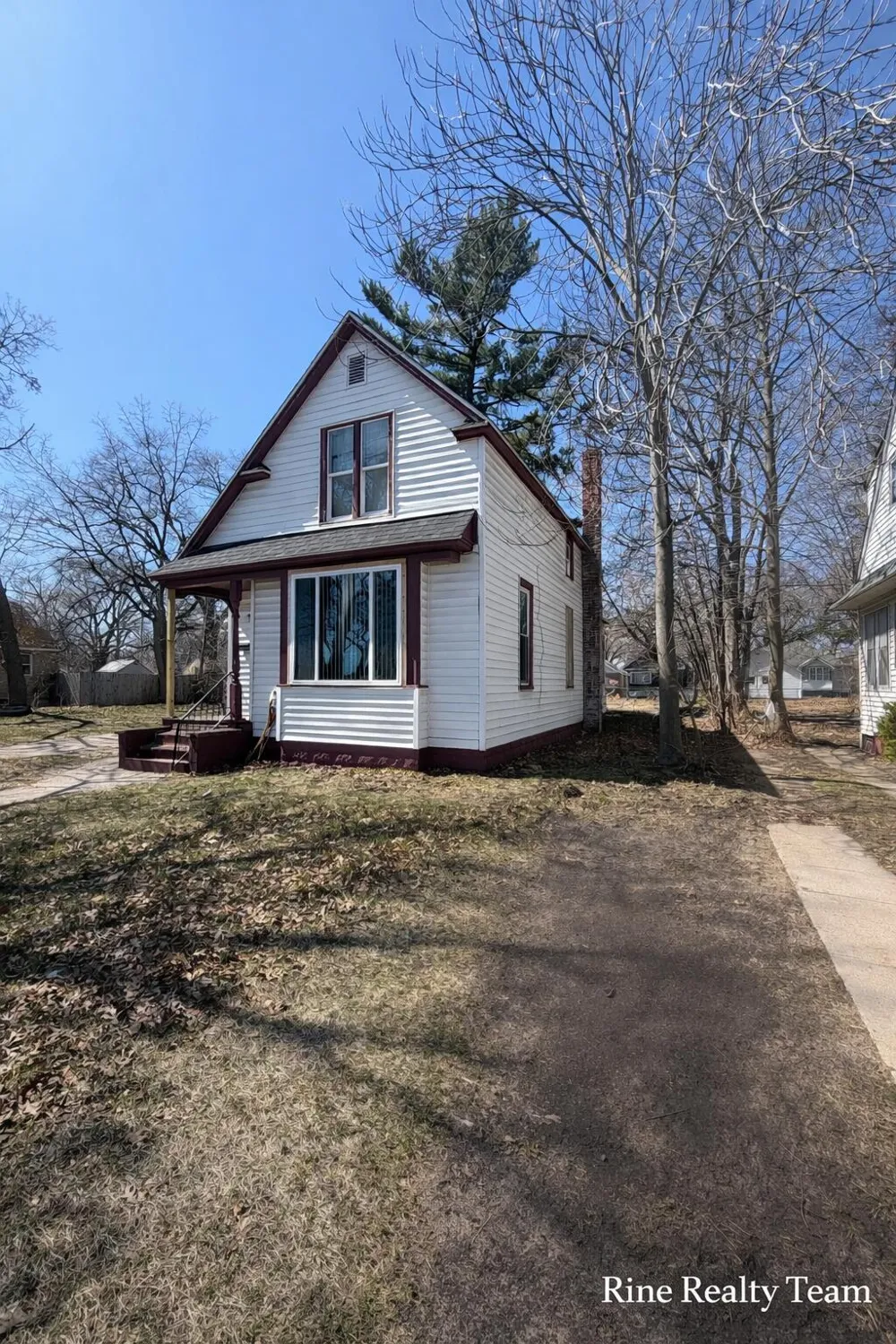 2337 6th Street Muskegon, MI 49444
