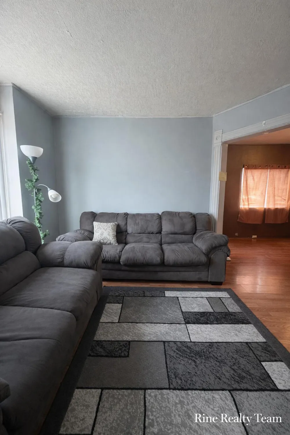 2337 6th Street Muskegon, MI 49444