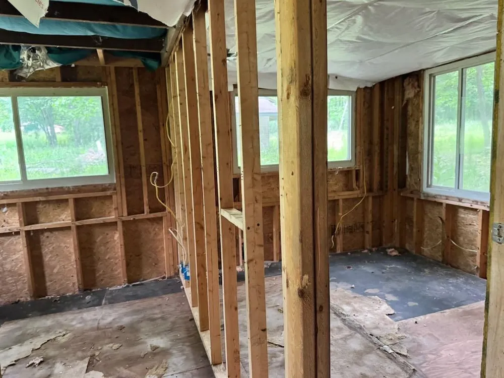4303 W Adams Road Surrey Township, MI 48632