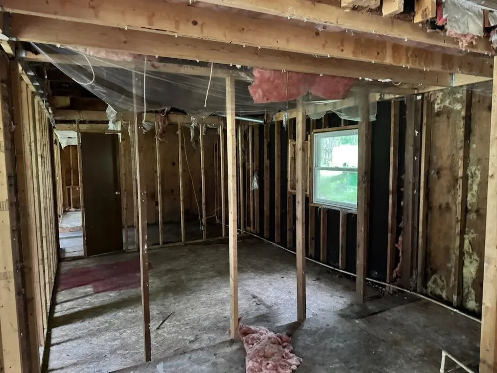 4303 W Adams Road Surrey Township, MI 48632