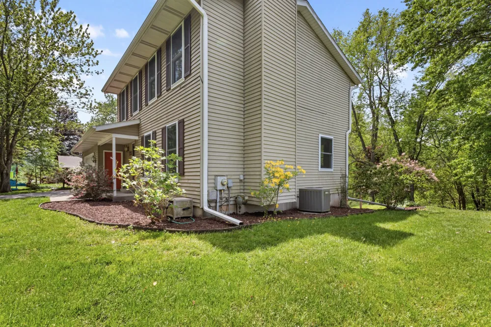 7657 Cottonwood Richland Township, MI 49083