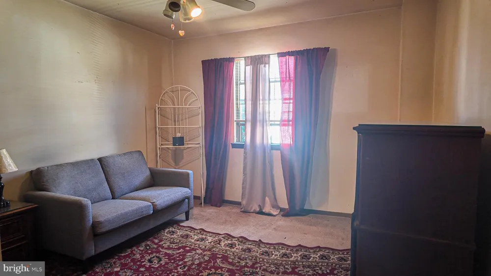 720 PRINCETON AVENUE Philadelphia, PA 19111