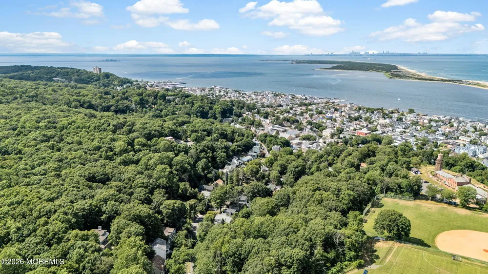 28 Grand Tour Highlands, NJ 07732