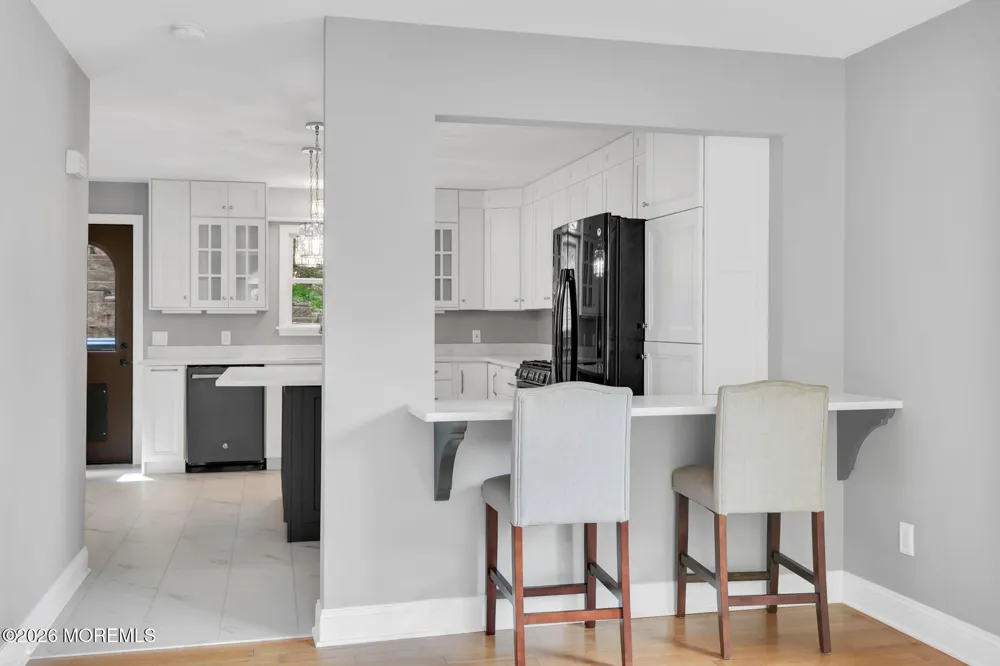 28 Grand Tour Highlands, NJ 07732