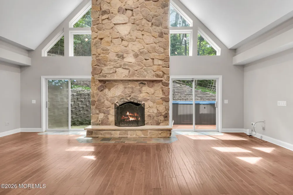 28 Grand Tour Highlands, NJ 07732