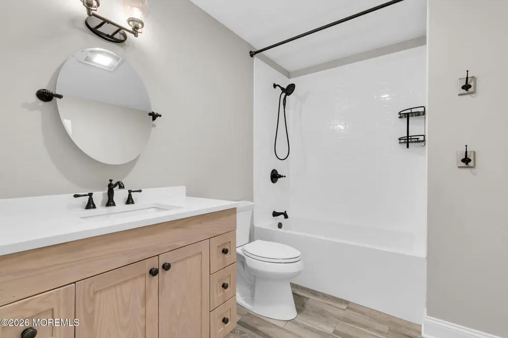 28 Grand Tour Highlands, NJ 07732