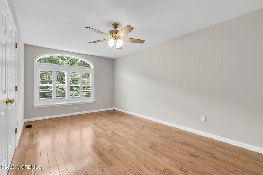 28 Grand Tour Highlands, NJ 07732