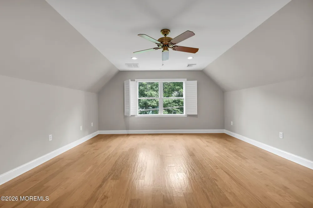 28 Grand Tour Highlands, NJ 07732