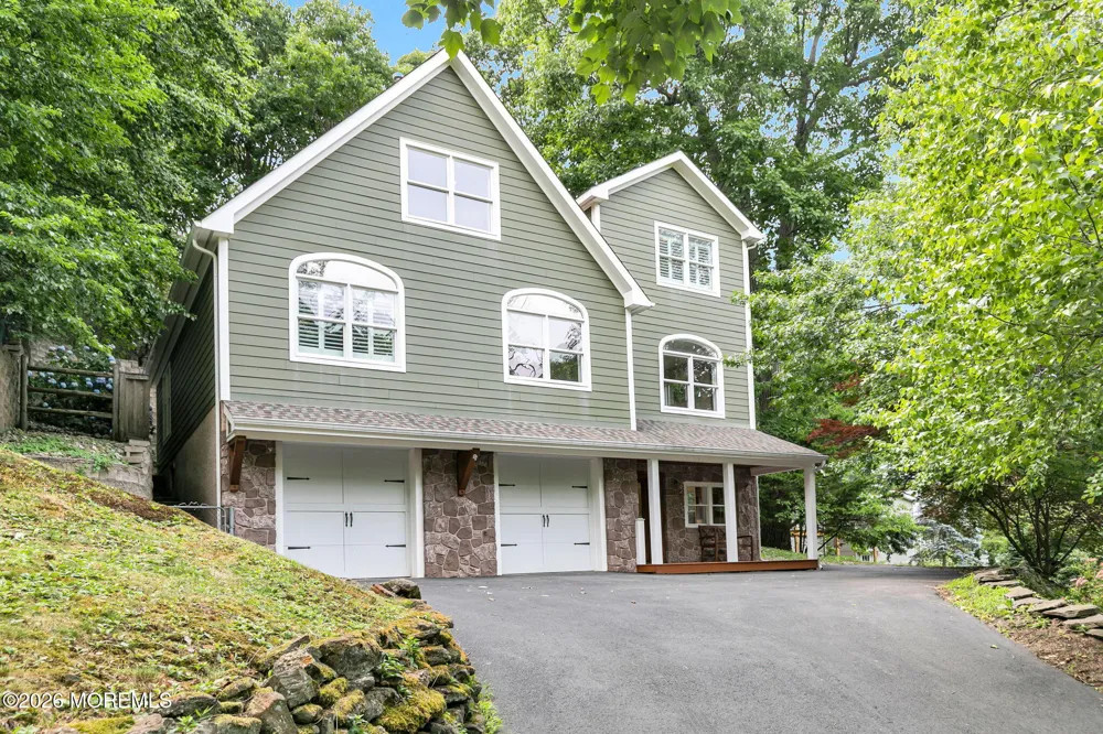 28 Grand Tour Highlands, NJ 07732