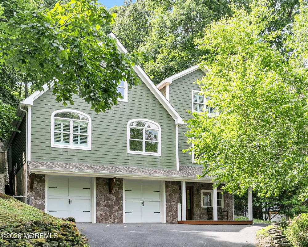 28 Grand Tour Highlands, NJ 07732