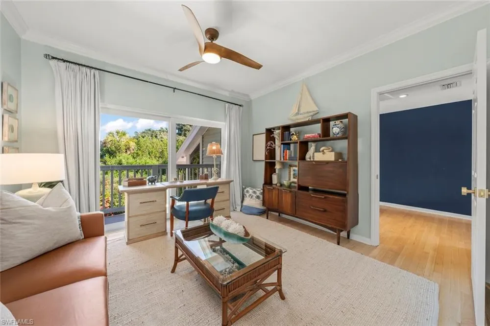 1048 Kings Crown Drive Sanibel, FL 33957