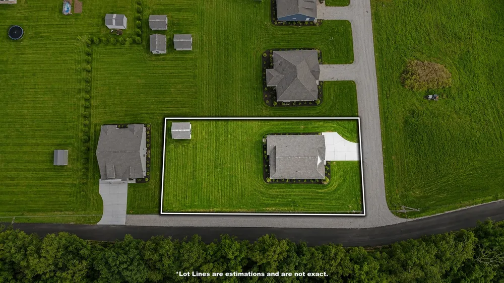13 Hamby Dr Pelham, TN 37366
