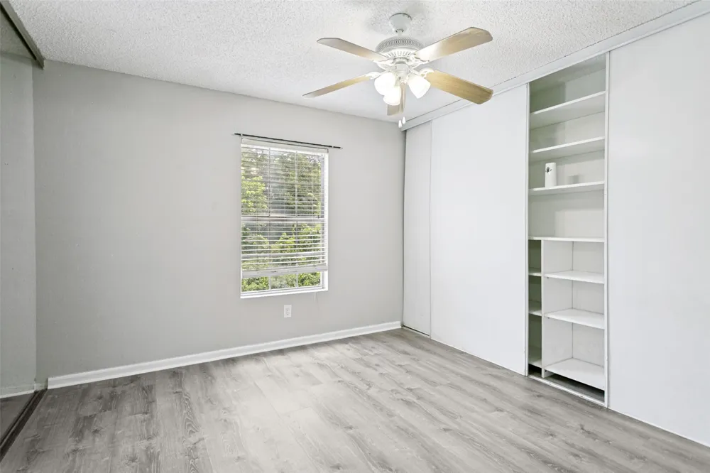 2400 Jupiter Road #I 2 Plano, TX 75074