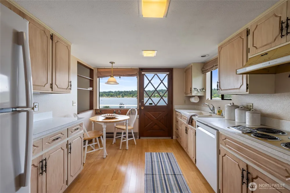 3740 E State Route 302 Belfair, WA 98528