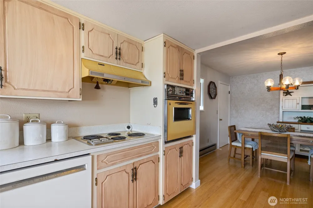 3740 E State Route 302 Belfair, WA 98528