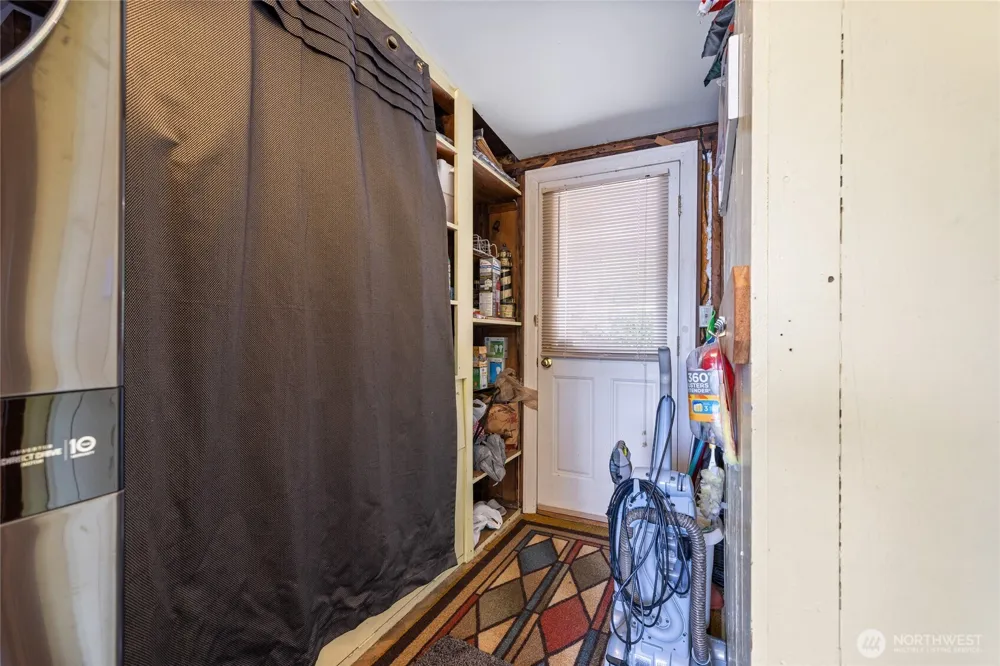 3740 E State Route 302 Belfair, WA 98528