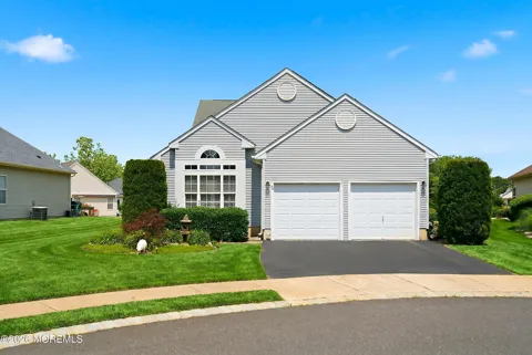 24 Valencia Drive