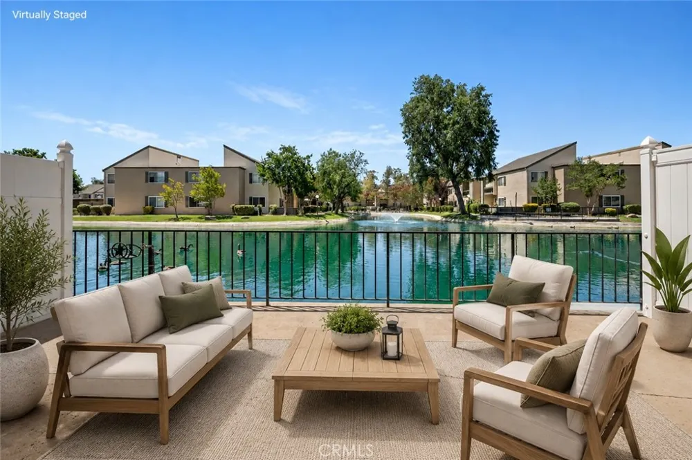 24430 Nicklaus Valencia, CA 91355
