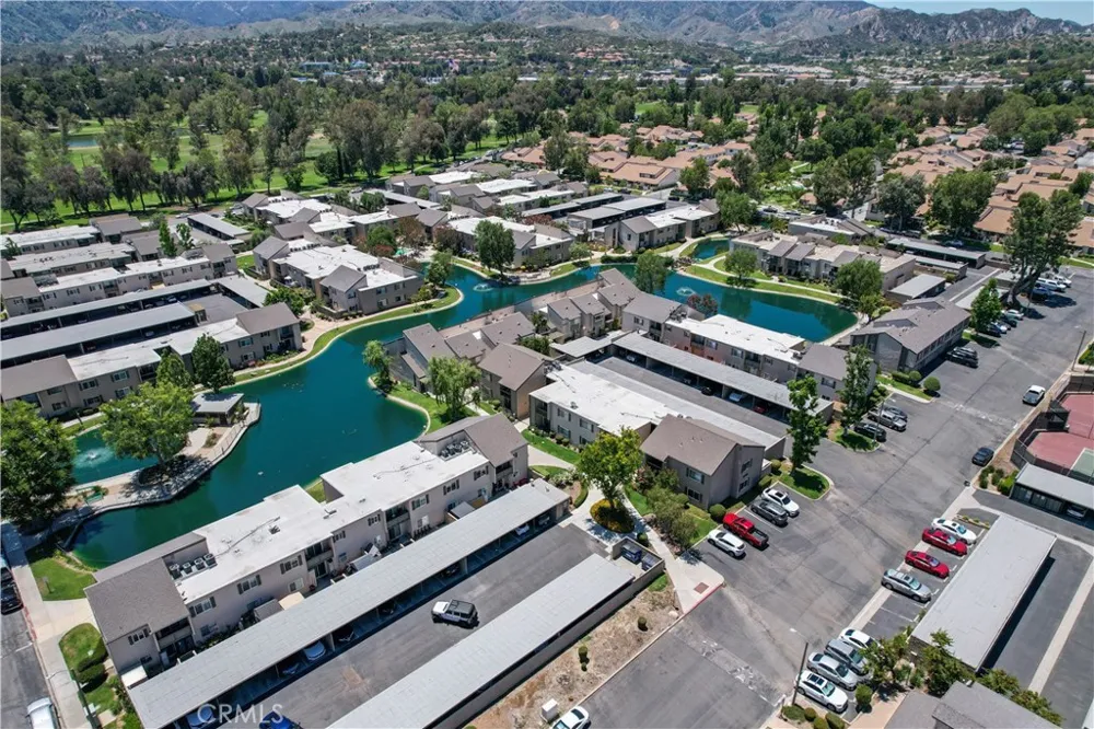 24430 Nicklaus Valencia, CA 91355