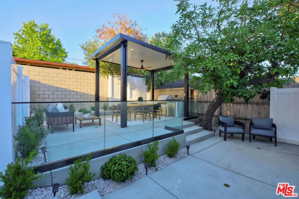 3623 5th Avenue La Crescenta, CA 91214
