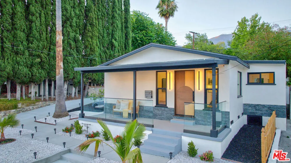 3623 5th Avenue La Crescenta, CA 91214
