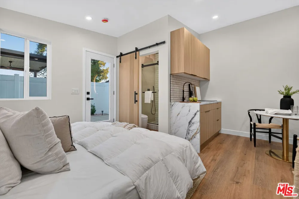 3623 5th Avenue La Crescenta, CA 91214