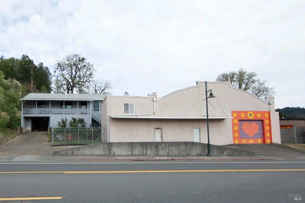 45021 Highway 101 Laytonville, CA 95454