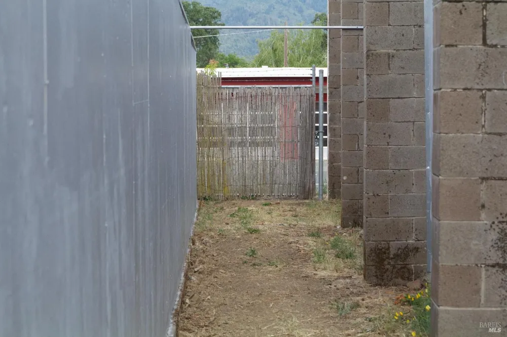 45021 Highway 101 Laytonville, CA 95454