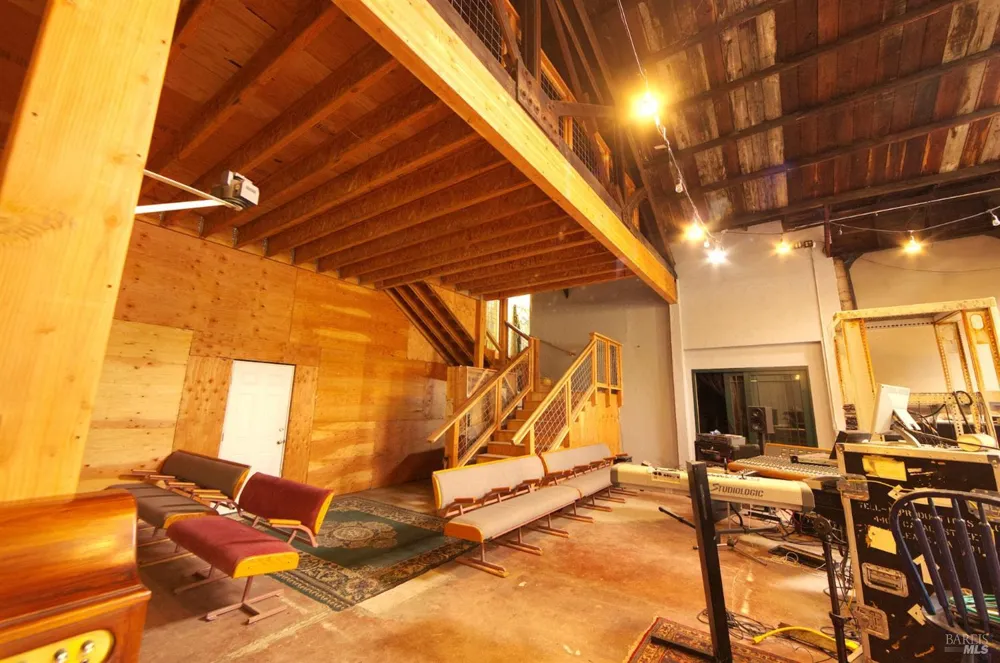 45021 Highway 101 Laytonville, CA 95454
