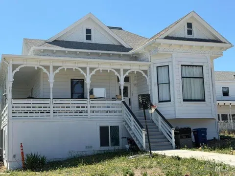 205 S 2nd Street