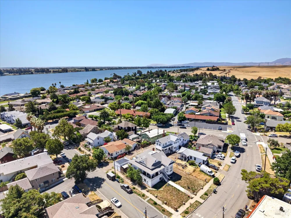 205 S 2nd Street Rio Vista, CA 94571