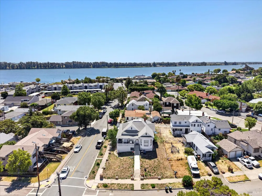 205 S 2nd Street Rio Vista, CA 94571