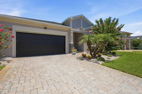 5515 Estero Loop