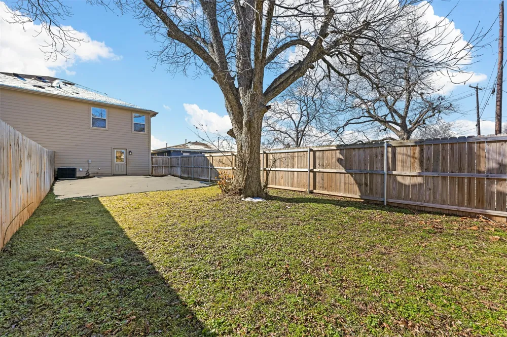 727 W Johnson Street #A Denison, TX 75020