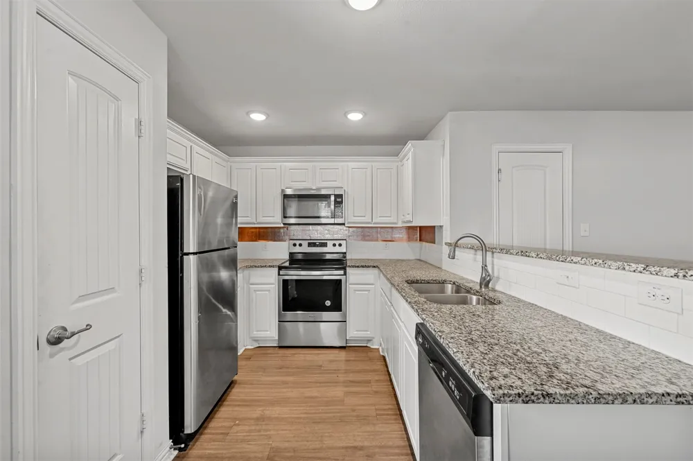 727 W Johnson Street #A Denison, TX 75020