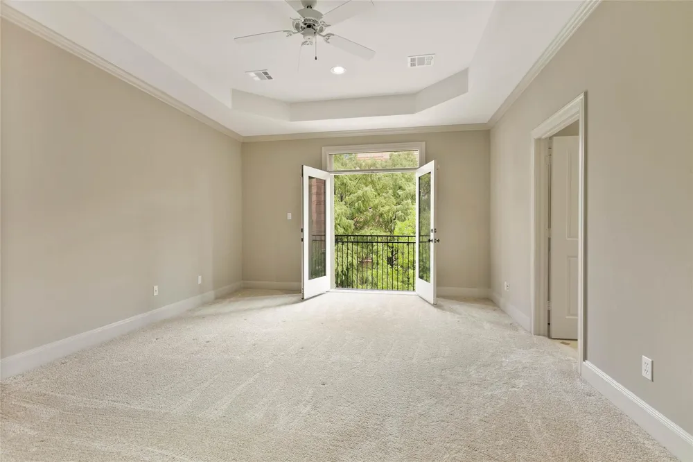 4 Waterway Court The Woodlands, TX 77380