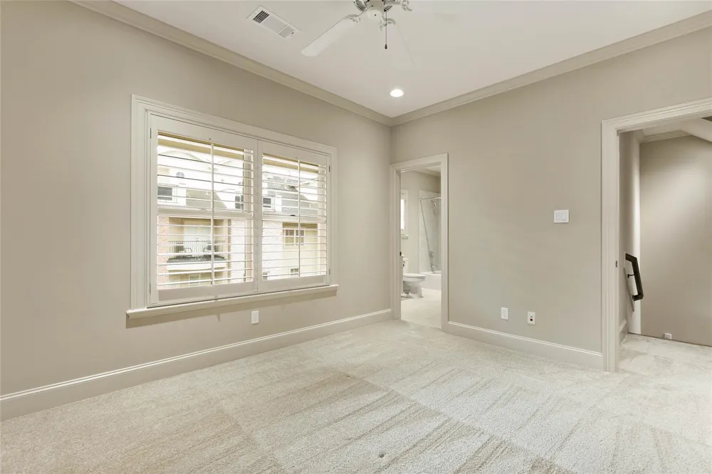 4 Waterway Court The Woodlands, TX 77380