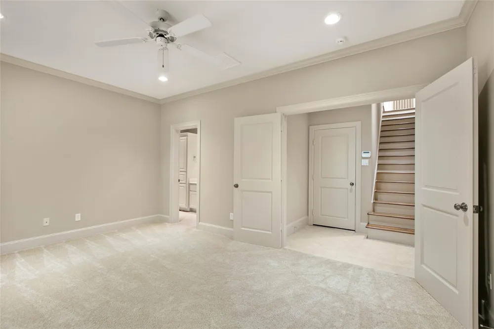 4 Waterway Court The Woodlands, TX 77380
