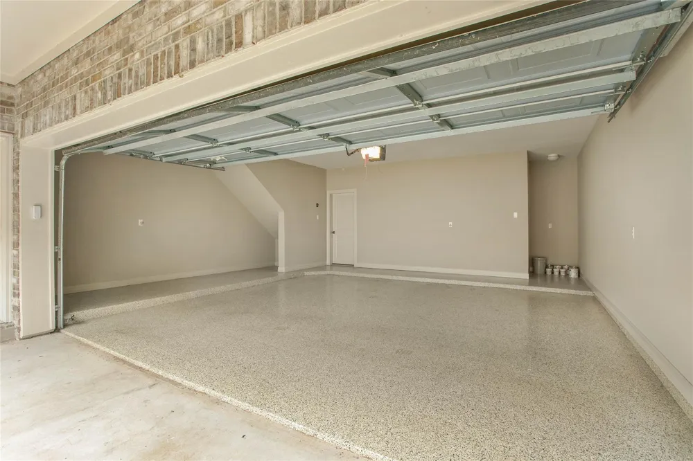 4 Waterway Court The Woodlands, TX 77380