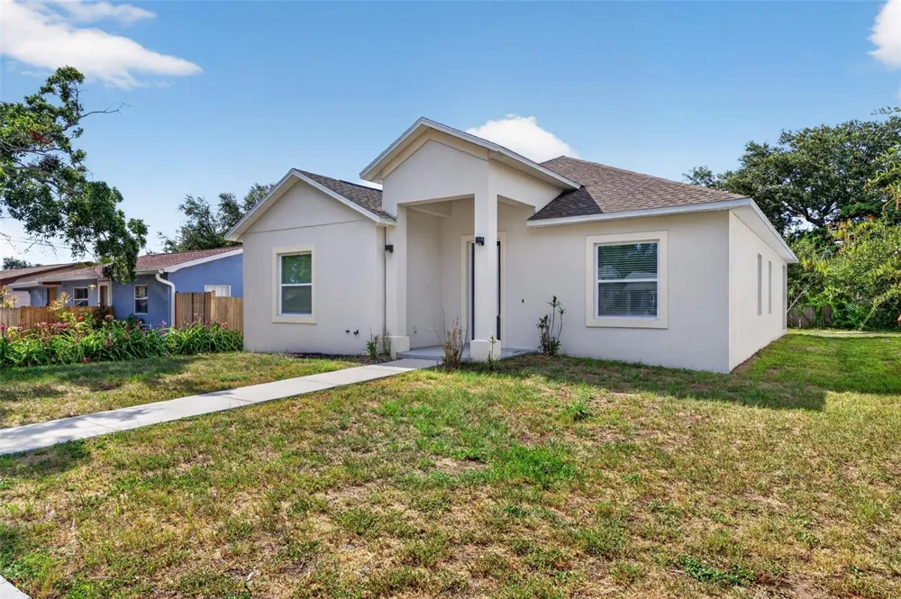 7977 49TH AVENUE St Petersburg, FL 33709