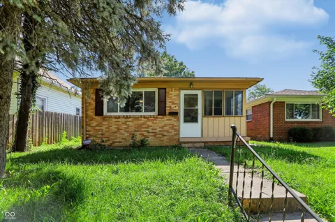 4147 Bowman Avenue