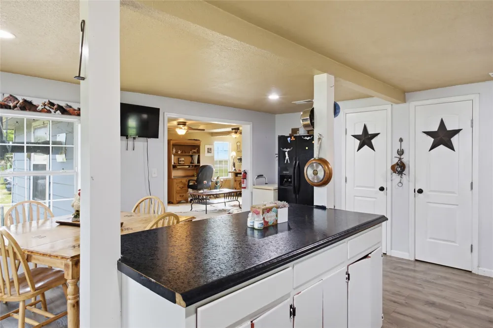 13017 E Fm 273 Telephone, TX 75488
